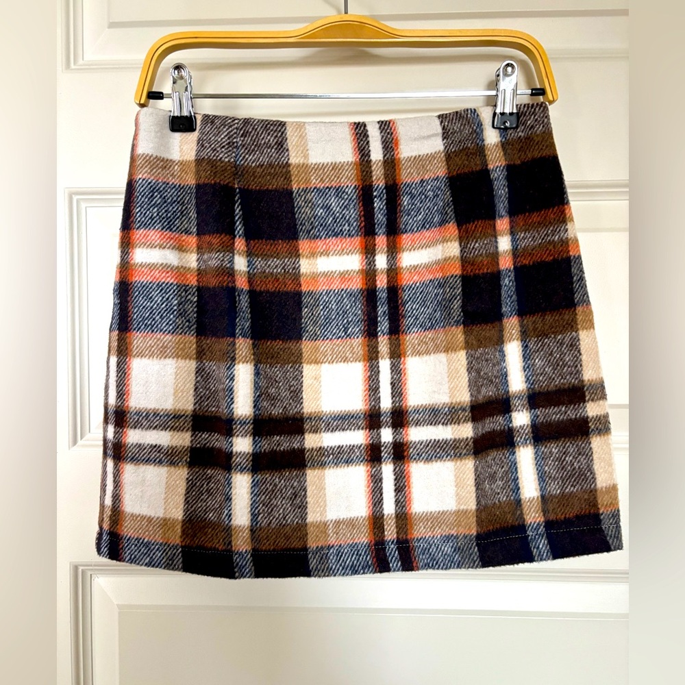 Women’s plaid A-Line mini skirt